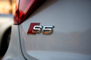 Audi S5 free price guide from yourbestprice